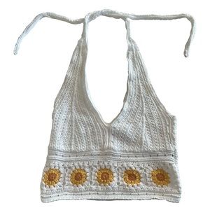 Hollister Women’s V-Neck Crotchet Halter Tank 🌻